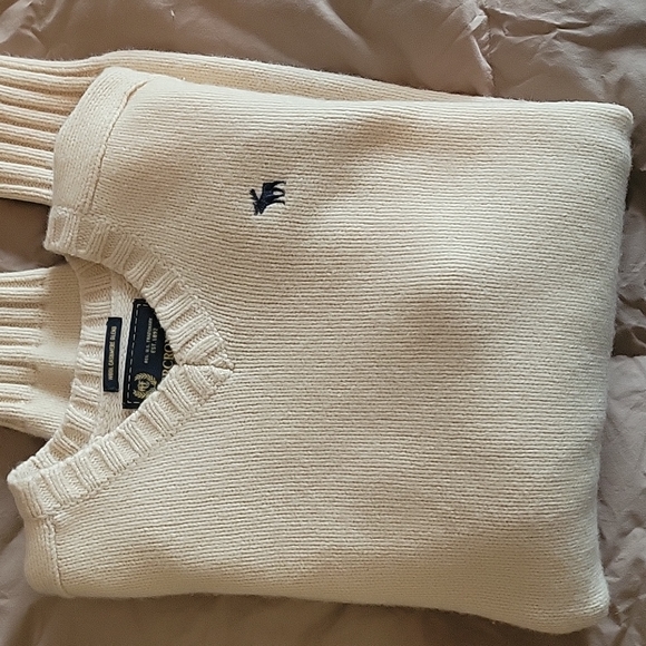Mens Abercrombie cashmere tan medium sweater. - Picture 1 of 2